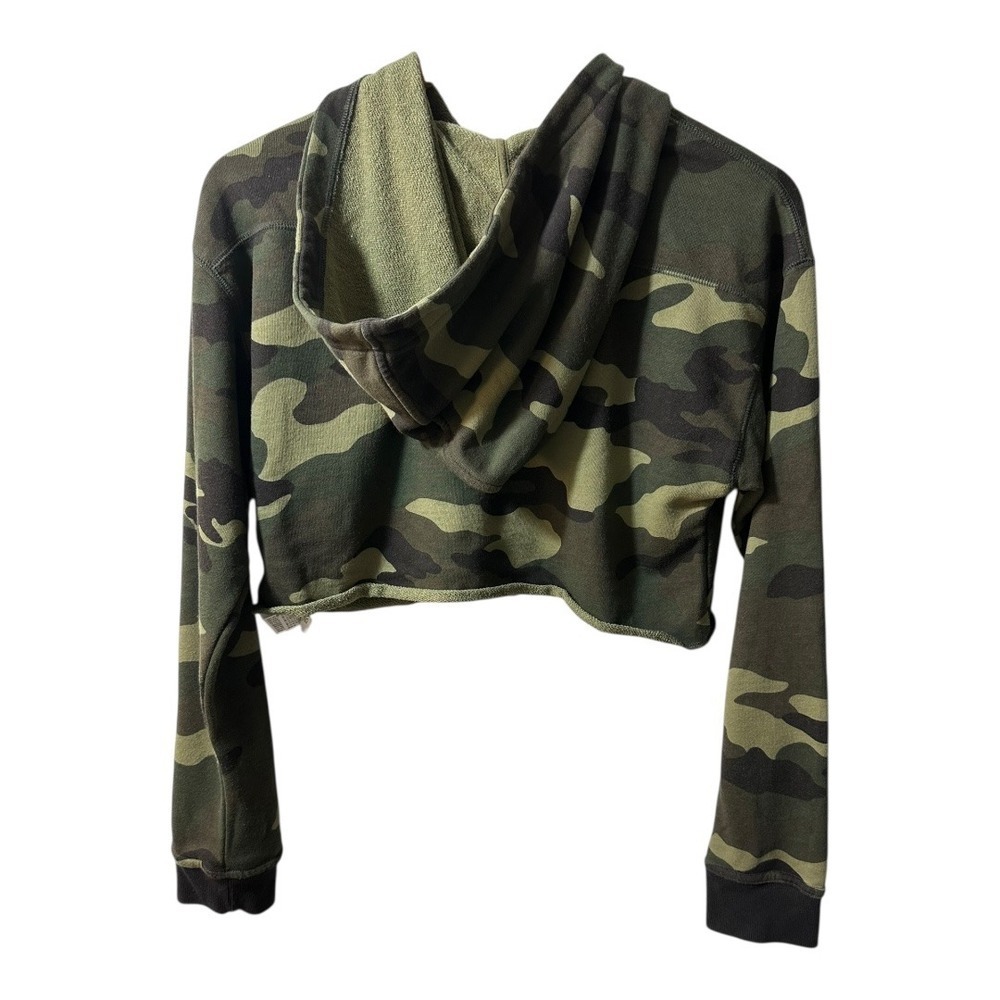 Forever 21 Camo Cropped Full Zip Hoodie Women's Medium Activewear Jacket SizeM - Picture 2 of 7